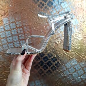 NWT Billini Faux Snakeskin Metallic Strappy Heeled Sandals